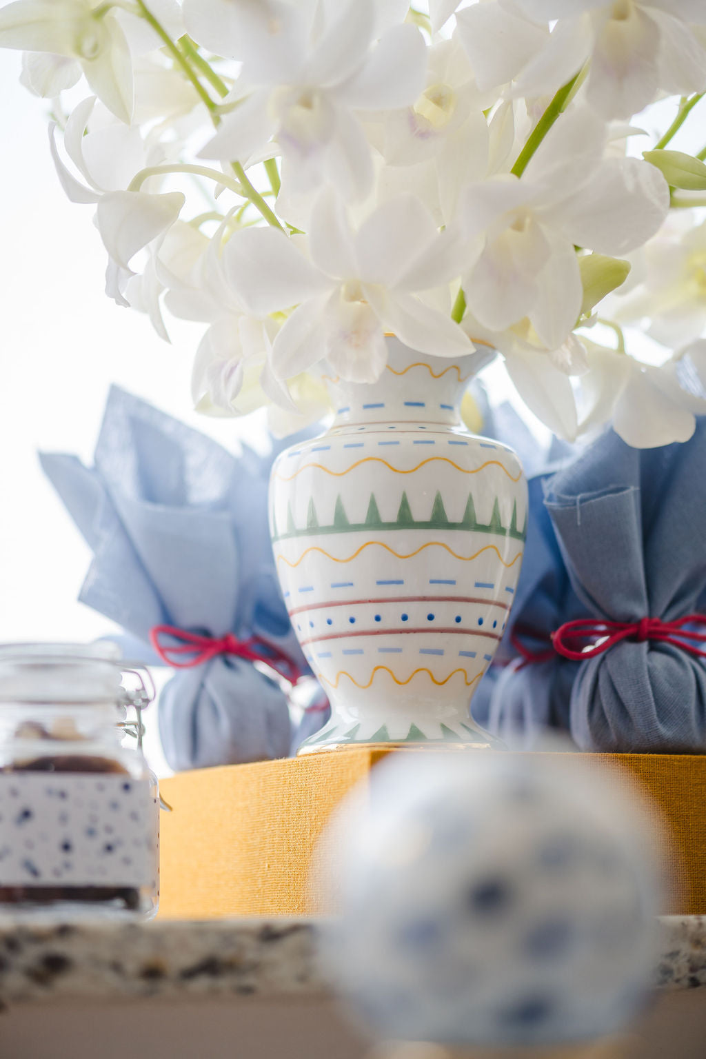 Arranjo Floral com Flores Nobres (Quarto P/M/G)