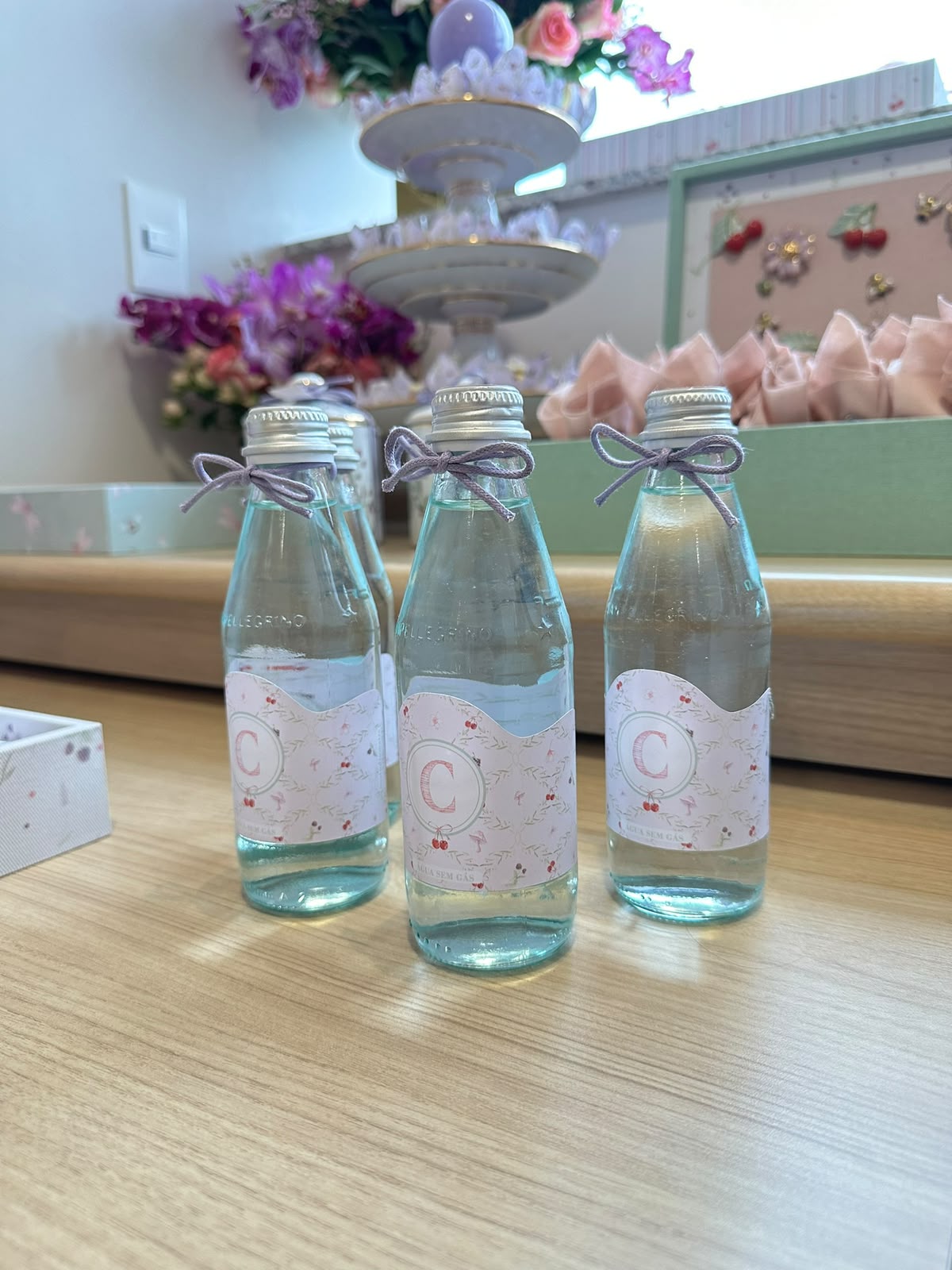 Água Acqua Panna Personalizada com Laço – 250 ml