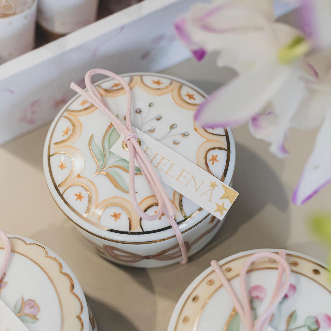 Pote de Porcelana para Algodão – M (18 cm)